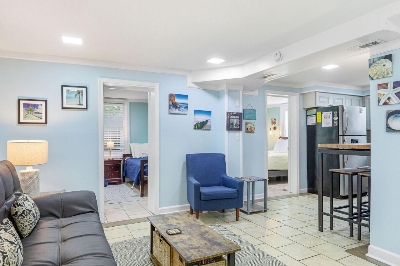 23 Center St - Sunny Side Down - Downstairs Apartment ฟอลลีบีช ภายนอก รูปภาพ